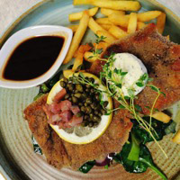 A Sunday schnitzel at the Seagram restaurant in Föglö