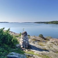 Steinhügel in Järsö