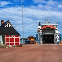 Die Föglö-Fähre legt in Degerby an, Foto: Håkan Skogsjö
