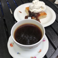 Åland Pfannkuchen und eine Tasse Kaffee
