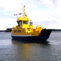 L'un des nombreux ferries de l'île